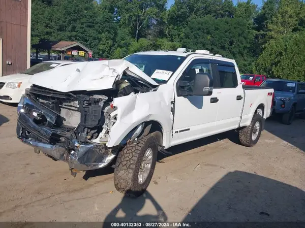1FT8W3BT5NED62555 2022 FORD F350 - Image 2