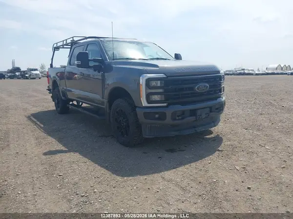1FT8W3BT5PEE06105 2023 FORD F350 - Image 1