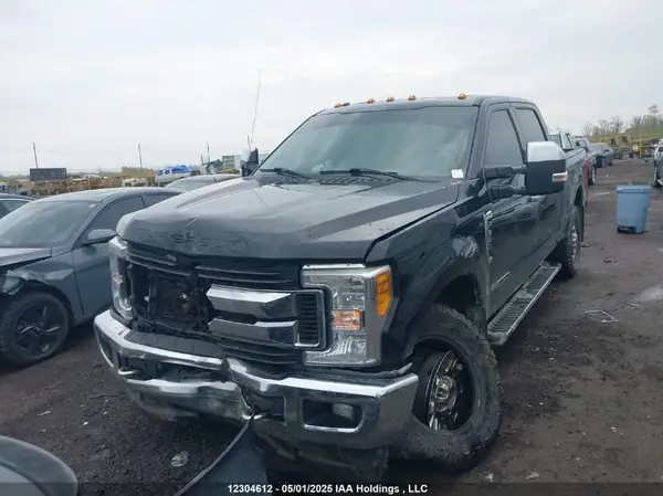 1FT8W3BT6HEF27856 2017 FORD F350 - Image 2