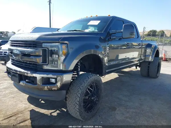 1FT8W3BT6HEF49419 2017 FORD F350 - Image 2