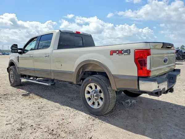 1FT8W3BT6JEC18037 2018 FORD F350 - Image 2