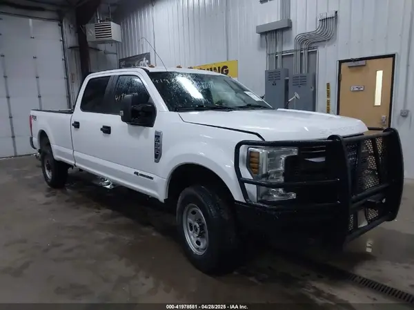 1FT8W3BT6JEC94387 2018 FORD F350 - Image 1