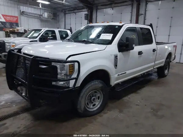 1FT8W3BT6JEC94387 2018 FORD F350 - Image 2