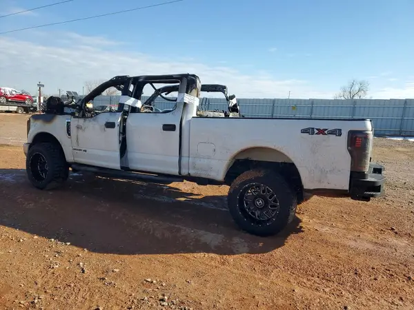 1FT8W3BT6KED75777 2019 FORD F350 - Image 2