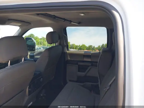 1FT8W3BT6KEE18563 2019 FORD F350 - Image 2
