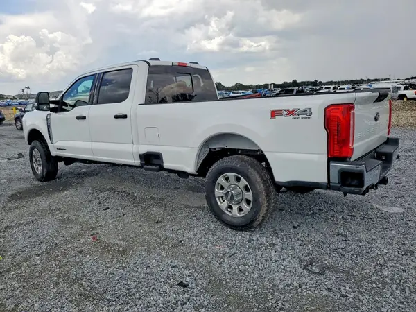 1FT8W3BT6REC70585 2024 FORD F350 - Image 2