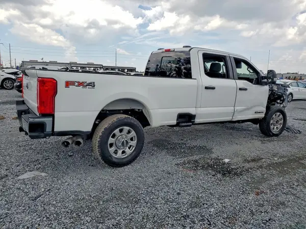 2024 FORD F350 COPART lot 57379086 auction photo 3
