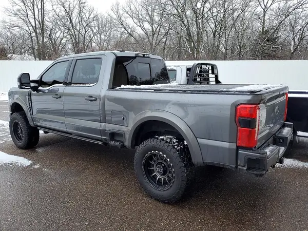 1FT8W3BT6REF06684 2024 FORD F350 - Image 2