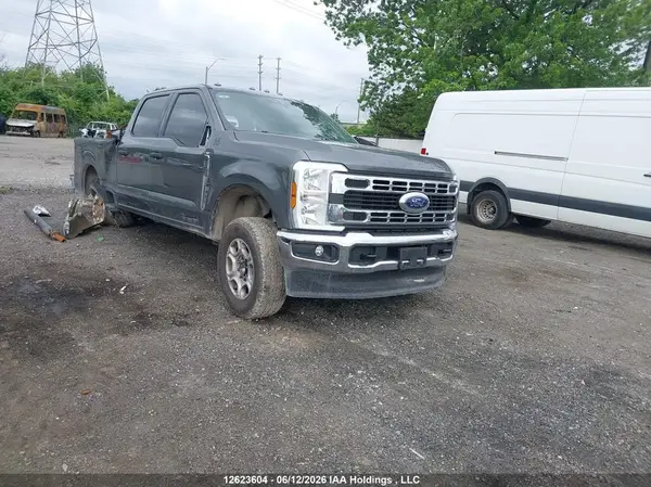 1FT8W3BT6TEE03501 2026 FORD F350 - Image 1