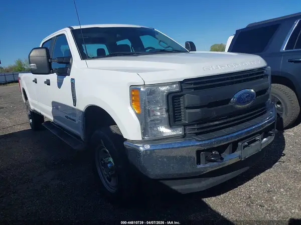 1FT8W3BT7HED81015 2017 FORD F350 - Image 1