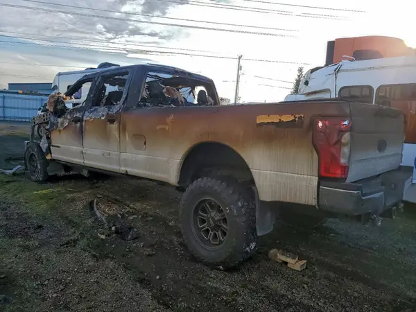 1FT8W3BT7HEE97377 2017 FORD F350 - Image 2