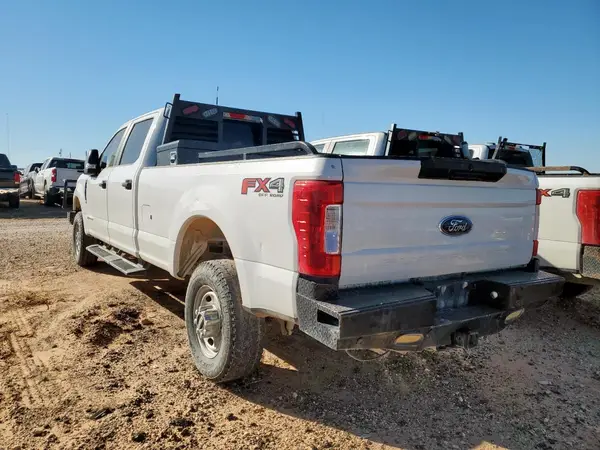 1FT8W3BT7JEC12408 2018 FORD F350 - Image 2