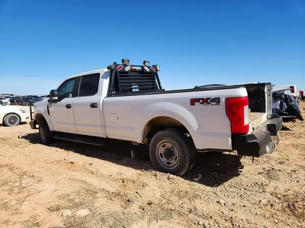 1FT8W3BT7JEC94897 2018 FORD F350 - Image 2