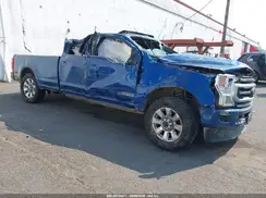 1FT8W3BT7NEE99156 2022 FORD F350