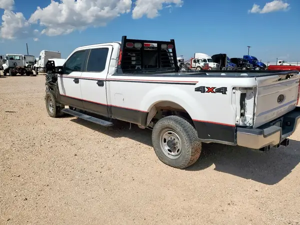 1FT8W3BT7NEF34214 2022 FORD F350 - Image 2