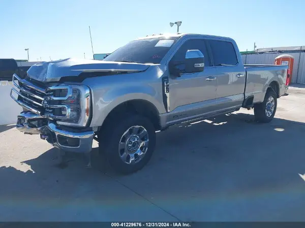 1FT8W3BT7REE76577 2024 FORD F350 - Image 2