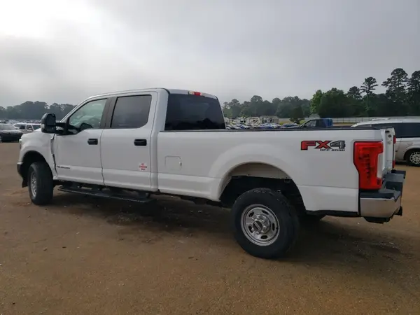 1FT8W3BT8JEC77977 2018 FORD F350 - Image 2