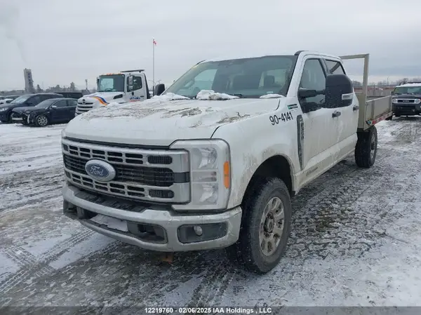 1FT8W3BT8PEC29517 2023 FORD F350 - Image 2