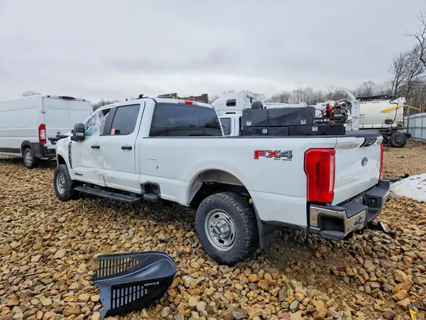 1FT8W3BT8PEC30490 2023 FORD F350 - Image 2