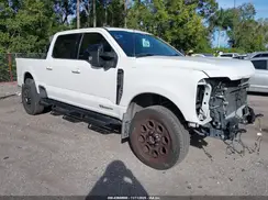 1FT8W3BT8REE41269 2024 FORD F350