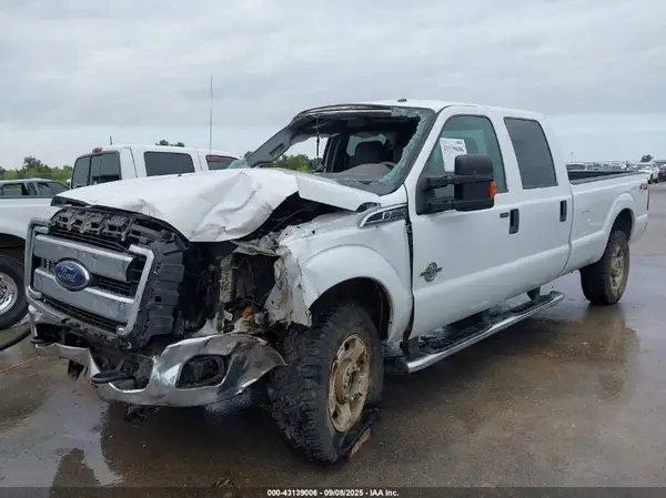 1FT8W3BT9GEB84927 2016 FORD F350 - Image 2