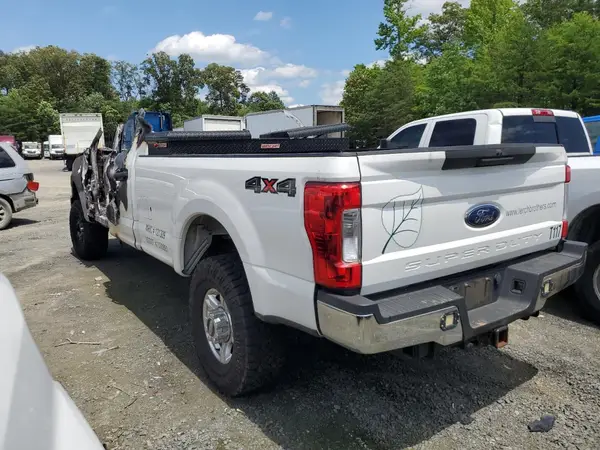 1FT8W3BT9HEC51804 2017 FORD F350 - Image 2