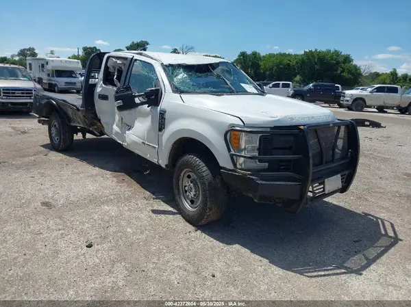 1FT8W3BT9HEC84835 2017 FORD F350 - Image 1
