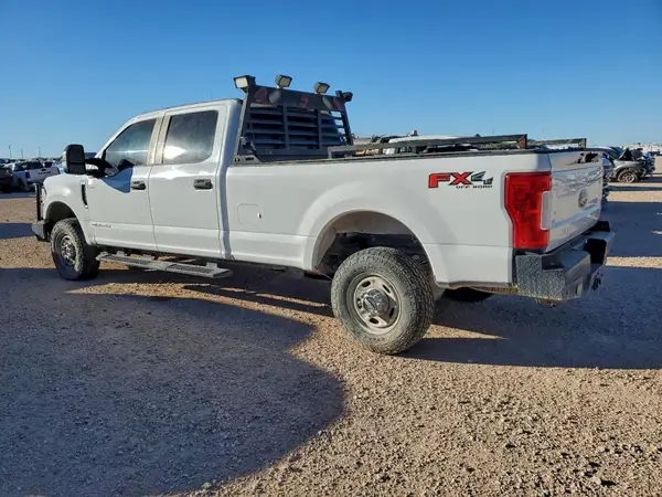 1FT8W3BT9JEC94870 2018 FORD F350 - Image 2