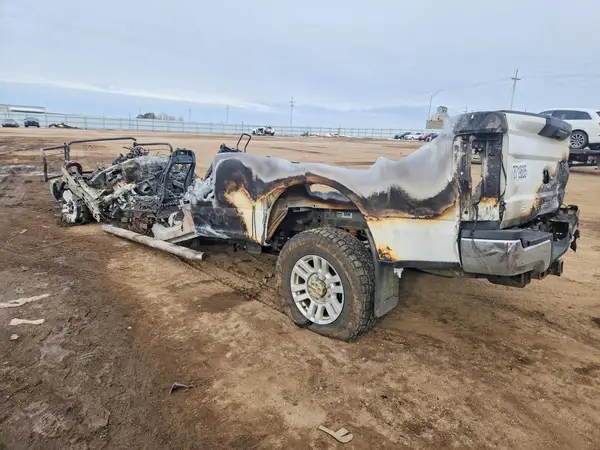 1FT8W3BT9KEC37392 2019 FORD F350 - Image 2