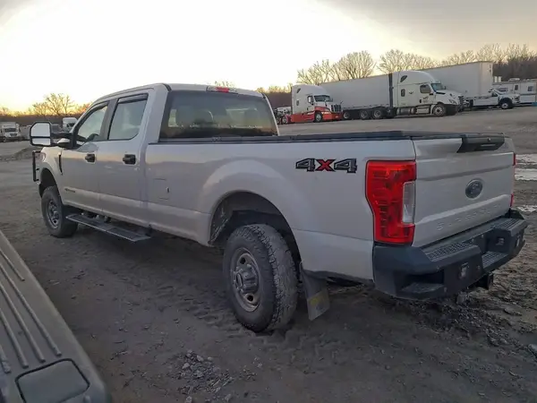 1FT8W3BT9KEG77242 2019 FORD F350 - Image 2