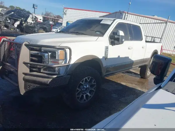 1FT8W3BT9NEC32388 2022 FORD F350 - Image 2