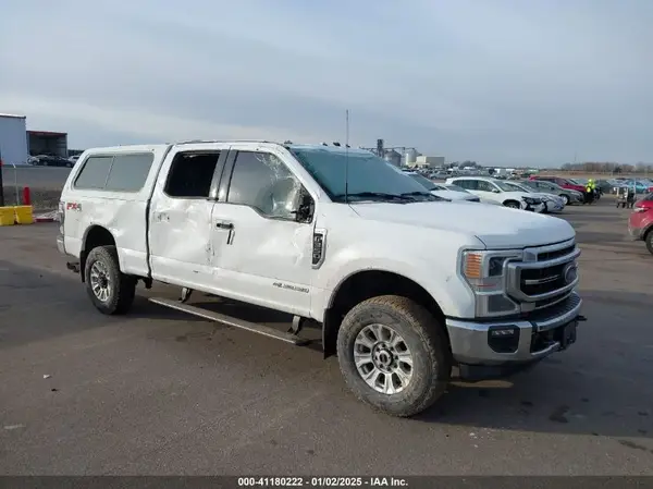 1FT8W3BT9NEE38925 2022 FORD F350 - Image 1