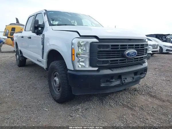 1FT8W3BT9PEE19553 2023 FORD F350 - Image 1