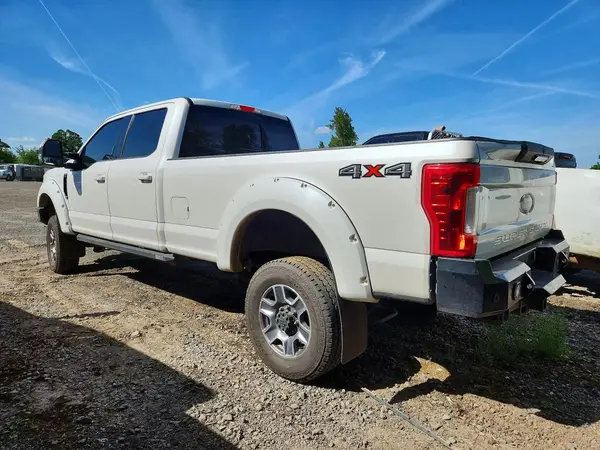 1FT8W3BTXHEC70023 2017 FORD F350 - Image 2
