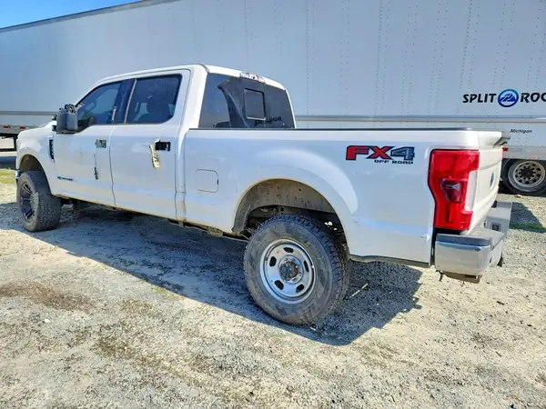 1FT8W3BTXHED18295 2017 FORD F350 - Image 2