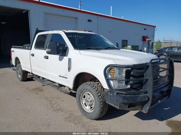 1FT8W3BTXKEE59648 2019 FORD F350 - Image 1