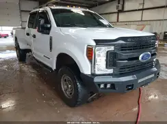 1FT8W3BTXKEF29083 2019 FORD F350