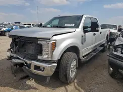 1FT8W3BTXKEF72421 2019 FORD F350
