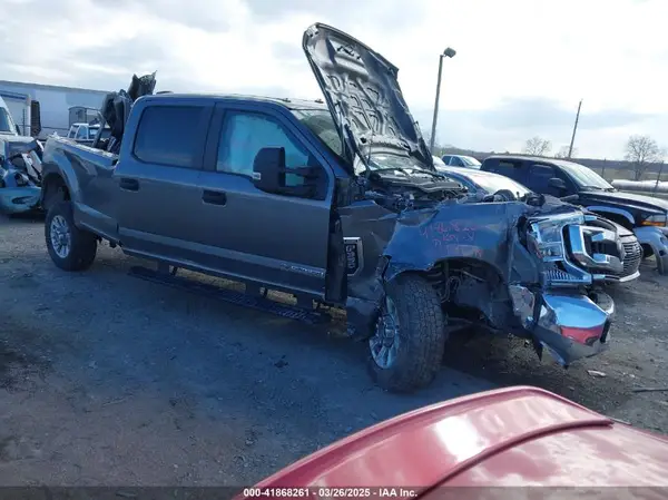 1FT8W3BTXNED18065 2022 FORD F350 - Image 1