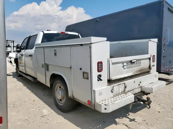 1FT8W3BTXPEE15186 2023 FORD F350 - Image 2