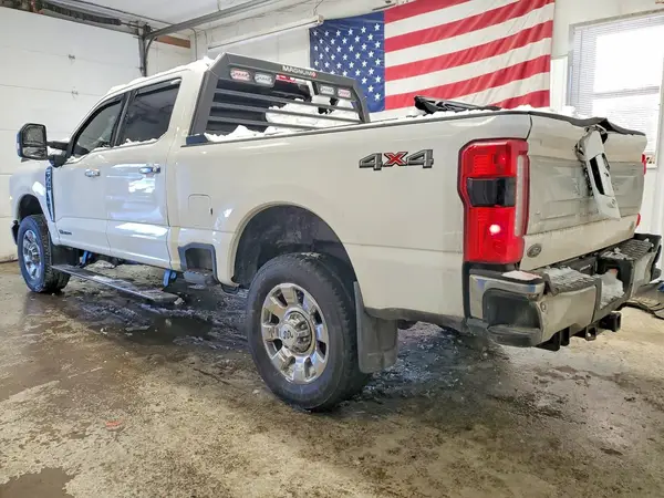 1FT8W3BTXRED81303 2024 FORD F350 - Image 2
