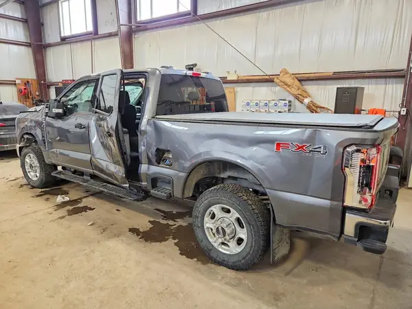 1FT8W3BTXSEC13232 2025 FORD F350 - Image 2