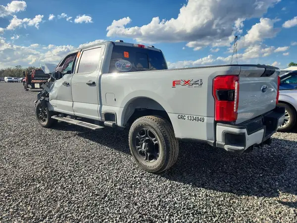 1FT8W3BTXSED42944 2025 FORD F350 - Image 2