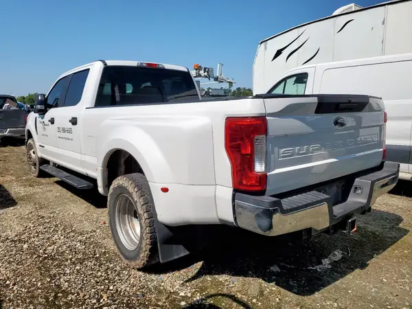 1FT8W3CT1HED91232 2017 FORD F350 - Image 2