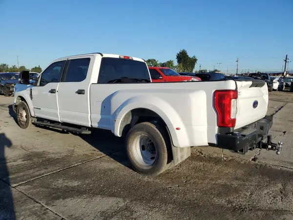 1FT8W3CT1HEE61022 2017 FORD F350 - Image 2