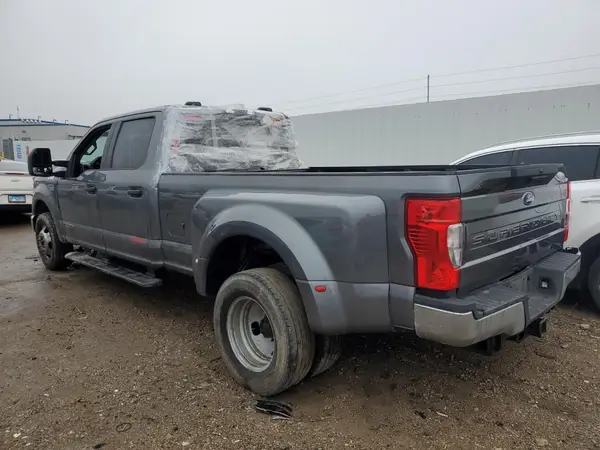 1FT8W3CTXNEF44041 2022 FORD F350 - Image 2