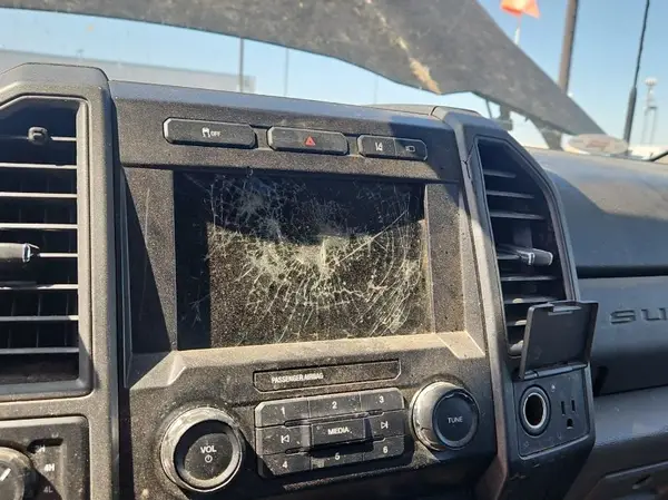 1FT8W3D6XMED57647 2021 FORD F350 - Image 1