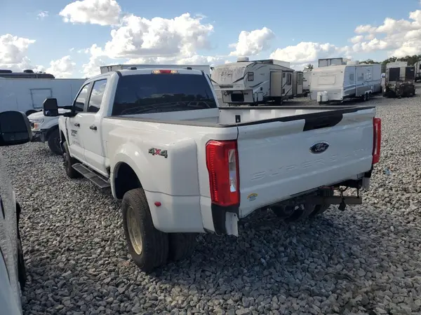 1FT8W3DA8PED43349 2023 FORD F350 - Image 2
