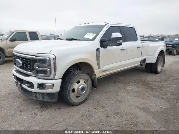 1FT8W3DM1RED87738 2024 FORD F350 - Image 2