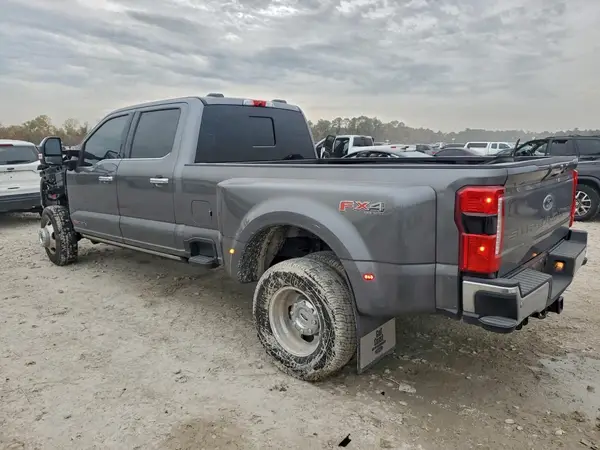 1FT8W3DM1REF34995 2024 FORD F350 - Image 2